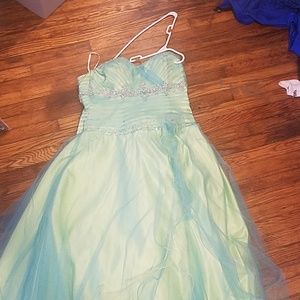 Precious formals prom dress